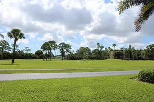 3425 Via Poinciana, Lake Worth, FL 33467 - Photo 13