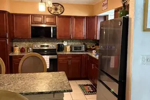 2227 Wiley Ct, Hollywood, FL 33020 - Photo 7