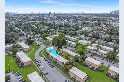306 NW 84th Terrace #306, Miami, FL 33150 - Photo 9