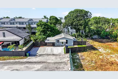 2702 NE 9th Avenue #1/2, Wilton Manors, FL 33334 - Photo 31