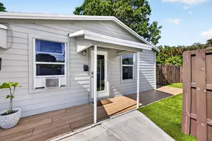 2702 NE 9th Ave, Wilton Manors, FL 33334 - Photo 27