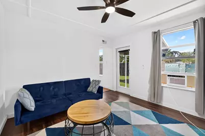 2702 NE 9th Avenue #1/2, Wilton Manors, FL 33334 - Photo 3
