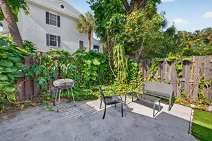 2702 NE 9th Ave, Wilton Manors, FL 33334 - Photo 23