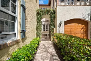 1027 Coralina Ln, Delray Beach, FL 33483 - Photo 7
