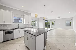 16007 Whippoorwill Cir, Westlake, FL 33470 - Photo 19