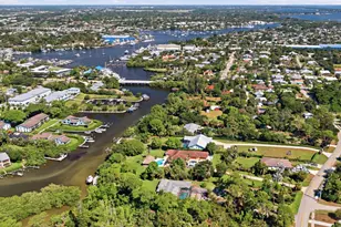 4916 SE Manatee Cove Rd, Stuart, FL 34997 - Photo 29