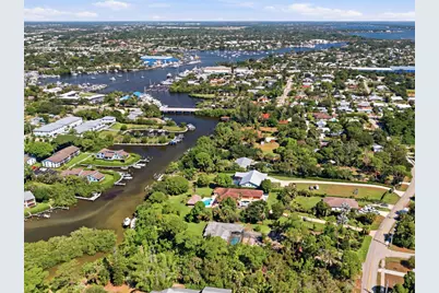 4916 SE Manatee Cove Road, Stuart, FL 34997 - Photo 31