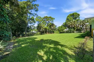 4916 SE Manatee Cove Rd, Stuart, FL 34997 - Photo 5