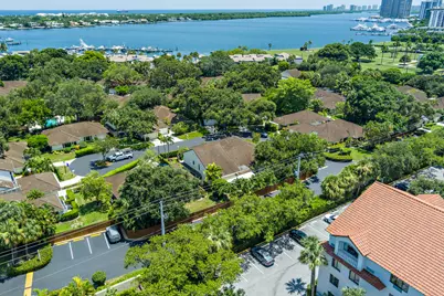 11290 Glen Oaks Court, North Palm Beach, FL 33408 - Photo 37