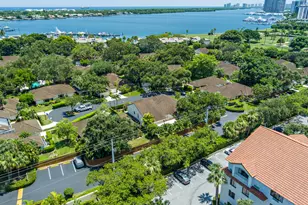 11290 Glen Oaks Ct, North Palm Beach, FL 33408 - Photo 37