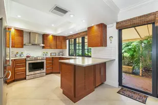 11290 Glen Oaks Ct, North Palm Beach, FL 33408 - Photo 17