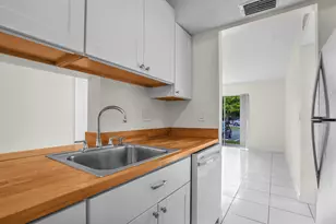 1854 Abbey Rd, West Palm Beach, FL 33415 - Photo 11