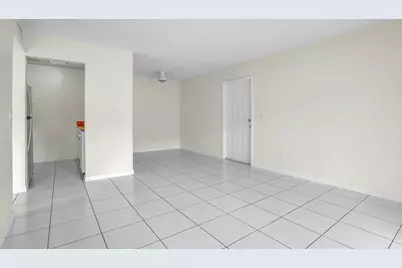 1854 Abbey Road #101, West Palm Beach, FL 33415 - Photo 5