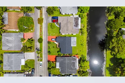 4200 NW 52nd Avenue, Lauderdale Lakes, FL 33319 - Photo 7
