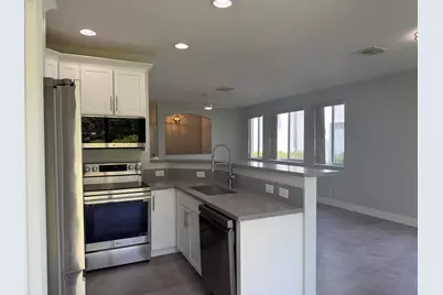 3251 Laurel Ridge Circle, Riviera Beach, FL 33404 - Photo 5