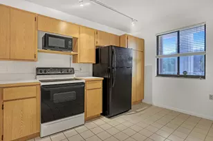 2621 Village Blvd, West Palm Beach, FL 33409 - Photo 9