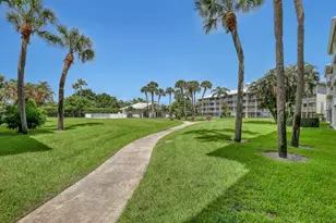 2621 Village Blvd, West Palm Beach, FL 33409 - Photo 27