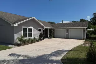 13605 S Indian River Dr, Jensen Beach, FL 34957 - Photo 5