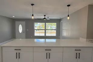 507 SW N Riverpoint Dr, Stuart, FL 34994 - Photo 5