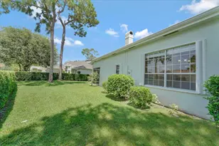 1040 Wild Cherry Ln, Wellington, FL 33414 - Photo 41