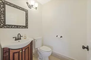 1040 Wild Cherry Ln, Wellington, FL 33414 - Photo 11
