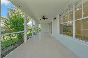 1040 Wild Cherry Ln, Wellington, FL 33414 - Photo 37