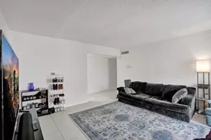 636 NW 13th St, Boca Raton, FL 33486 - Photo 3