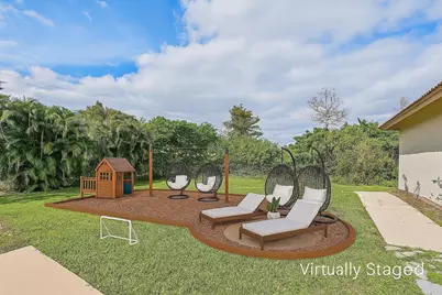 8671 155th Place N, Palm Beach Gardens, FL 33418 - Photo 35