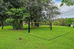 8671 155th Pl N, Palm Beach Gardens, FL 33418 - Photo 11