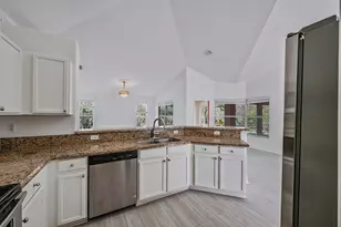 8671 155th Pl N, Palm Beach Gardens, FL 33418 - Photo 65
