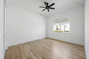 12176 Waterstone Cir, Palm Beach Gardens, FL 33412 - Photo 25
