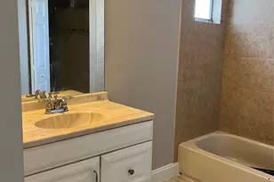 8265 NW 192nd Terrace, Hialeah, FL 33015 - Photo 11