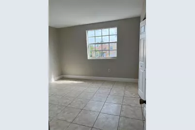 8265 NW 192nd Terrace, Hialeah, FL 33015 - Photo 7