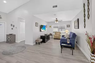 8347 Springlake Dr, Boca Raton, FL 33496 - Photo 15