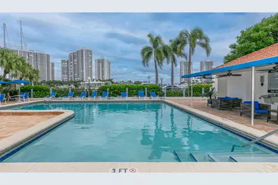 3545 Magellan Circle #352-5, Aventura, FL 33180 - Photo 13