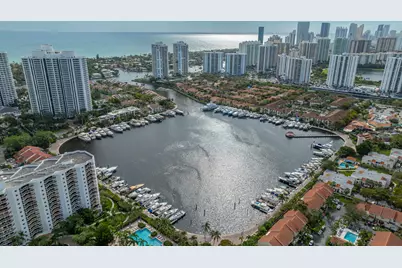 3545 Magellan Circle #352-5, Aventura, FL 33180 - Photo 15