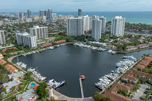 3545 Magellan Cir, Aventura, FL 33180 - Photo 21