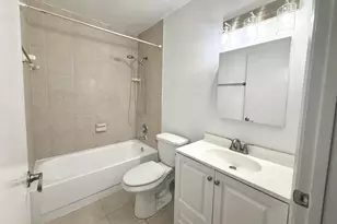 1625 Meadows Cir W, Boynton Beach, FL 33436 - Photo 9