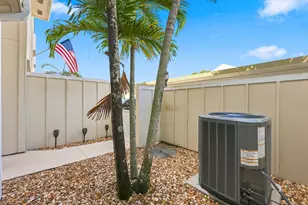 6174 Riverwalk Ln, Jupiter, FL 33458 - Photo 7