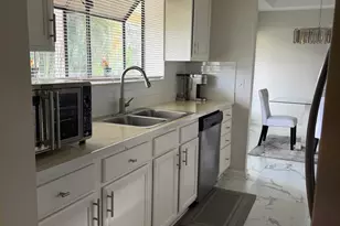 107 Half Moon Cir, Jupiter, FL 33458 - Photo 7