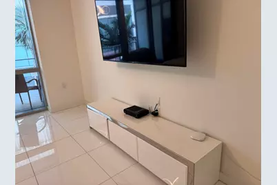 851 NE 1st Avenue #201, Miami, FL 33132 - Photo 7