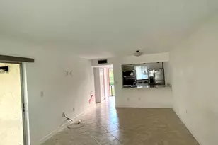 830 SW 9th St Cir, Boca Raton, FL 33486 - Photo 5