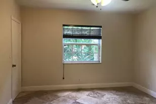 2424 SE 17th St, Fort Lauderdale, FL 33316 - Photo 3