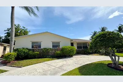310 SE 4th Terrace, Dania Beach, FL 33004 - Photo 5