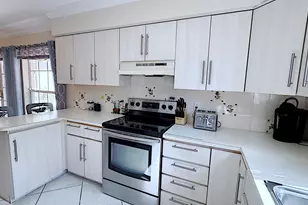 310 SE 4th Terrace, Dania Beach, FL 33004 - Photo 17