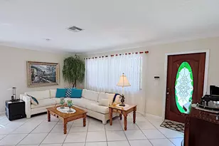 310 SE 4th Terrace, Dania Beach, FL 33004 - Photo 7