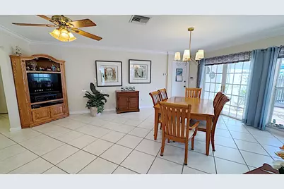 310 SE 4th Terrace, Dania Beach, FL 33004 - Photo 13
