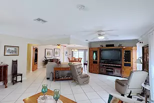 310 SE 4th Terrace, Dania Beach, FL 33004 - Photo 13