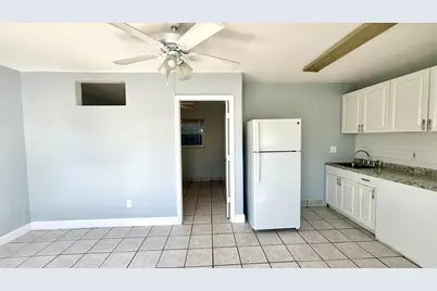 601 N K Street #2, Lake Worth Beach, FL 33460 - Photo 3