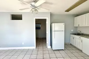 601 N K St, Lake Worth Beach, FL 33460 - Photo 3
